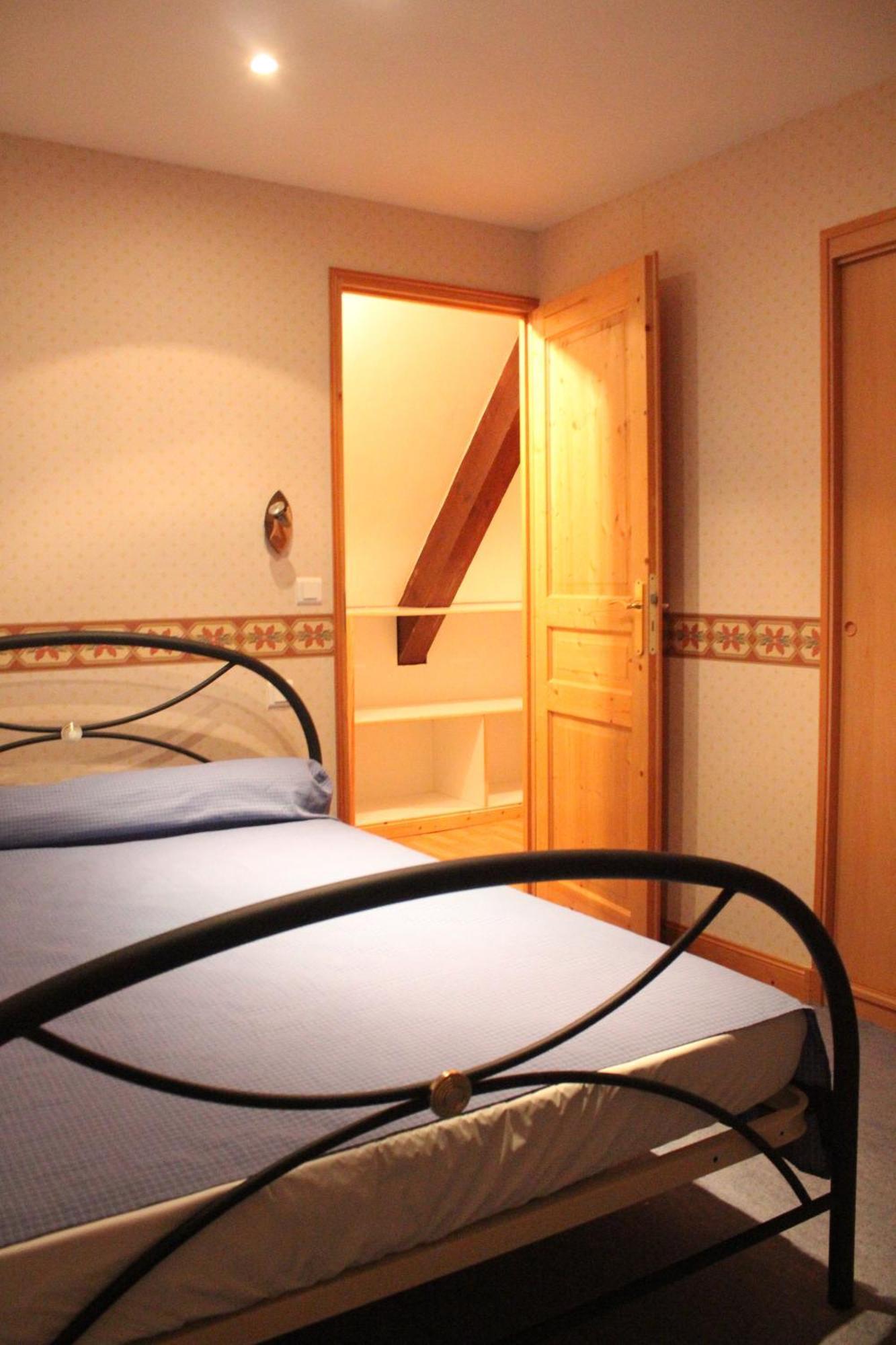 Maison De Varennes Chambon-sur-Lac Room photo